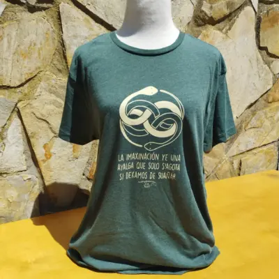 Camiseta "Hestoria inacabable" adulto – Tiza y Peonza