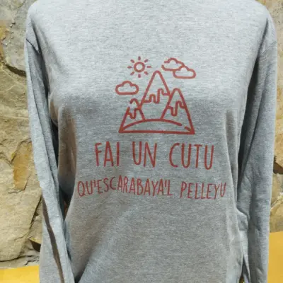 Camiseta "Fai cutu" infantil – foto 3